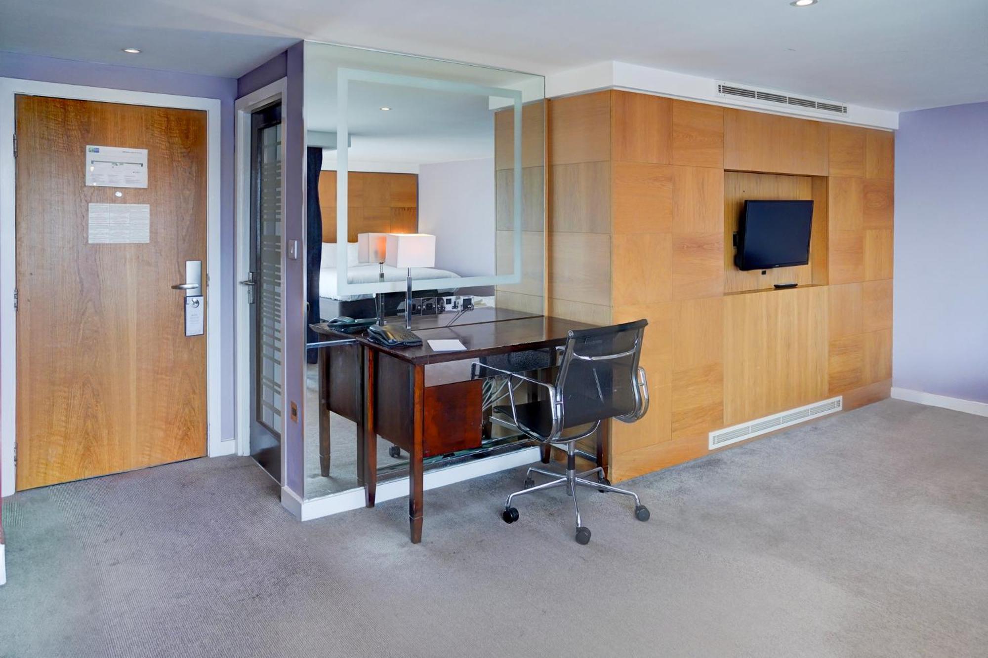 Belvilla Crewe City Centre Hotel Lifestyle Eksteriør bilde