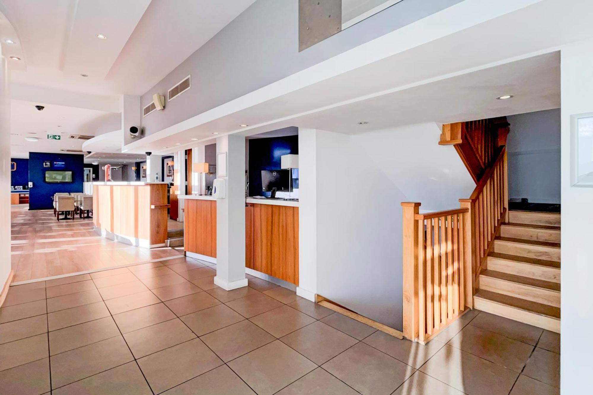 Belvilla Crewe City Centre Hotel Lifestyle Eksteriør bilde