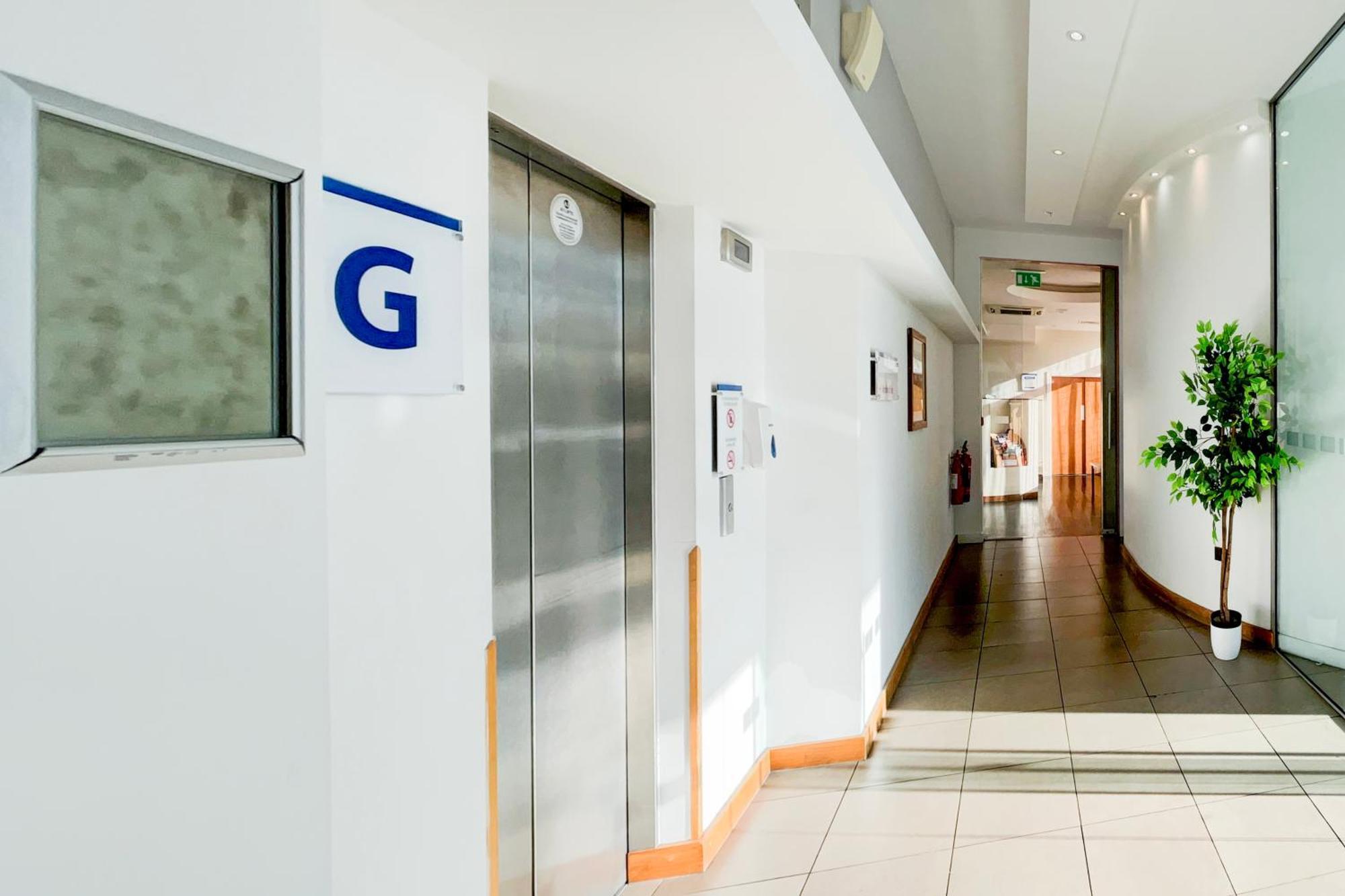 Belvilla Crewe City Centre Hotel Lifestyle Eksteriør bilde