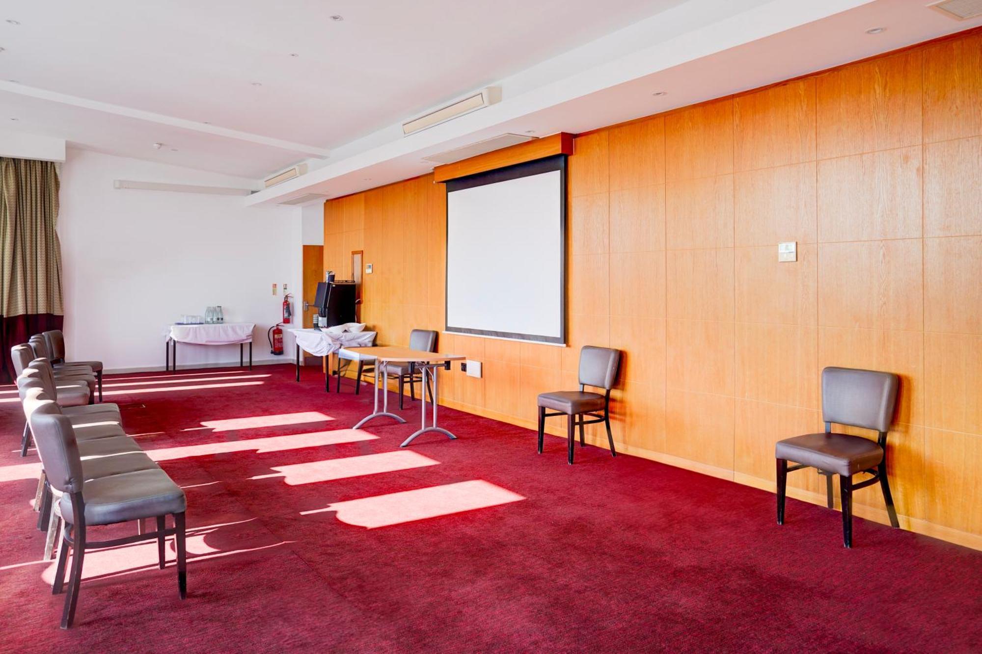 Belvilla Crewe City Centre Hotel Lifestyle Eksteriør bilde