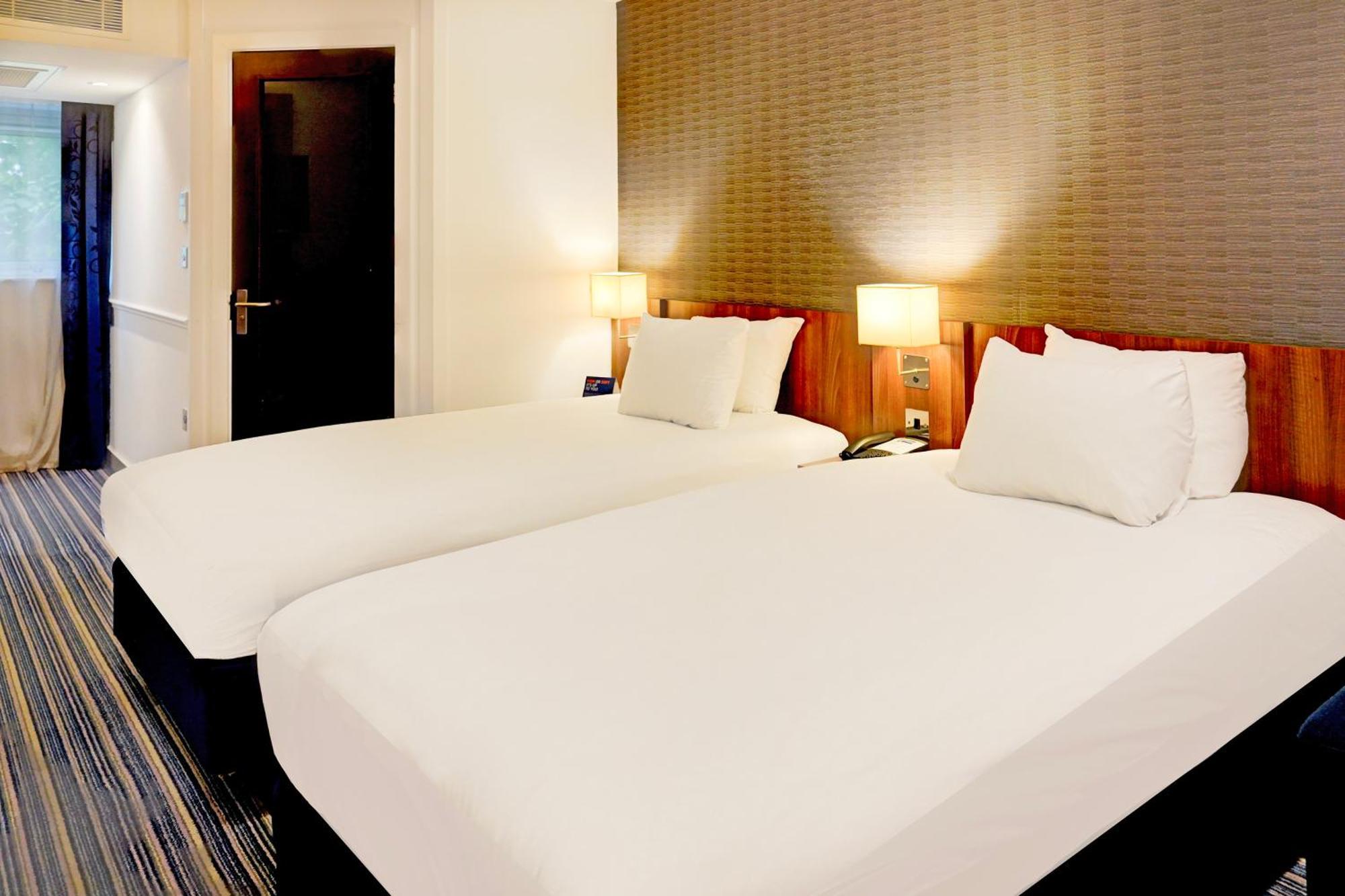 Belvilla Crewe City Centre Hotel Lifestyle Eksteriør bilde
